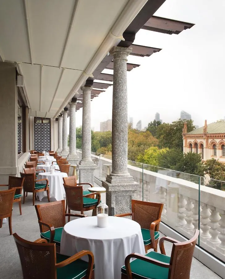 מלון Casa Cipriani Milano
